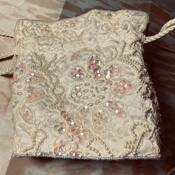 Beaded Drawstring Purse - Picture 2 of 12